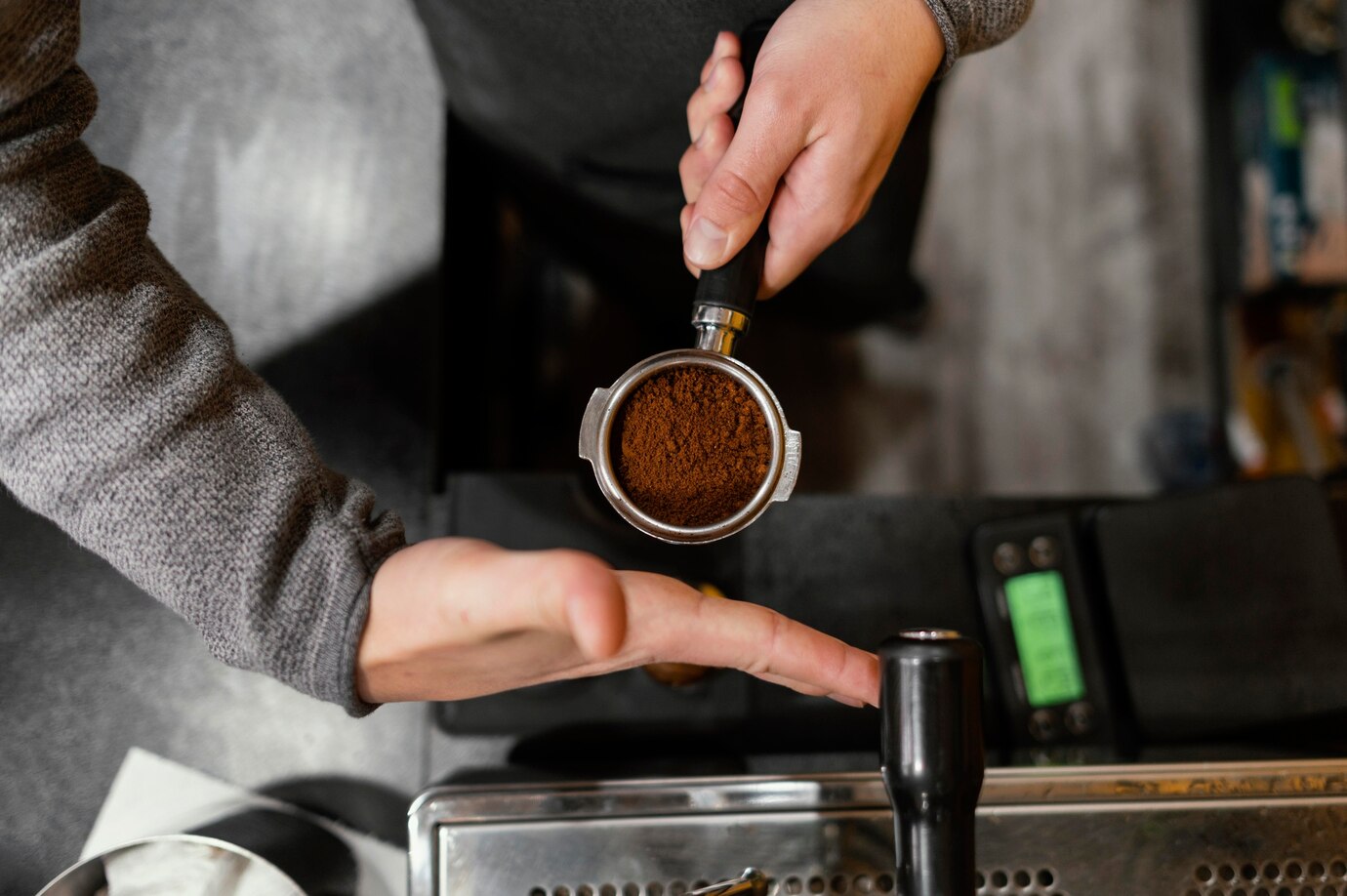 como hacen el cafe descafeinado