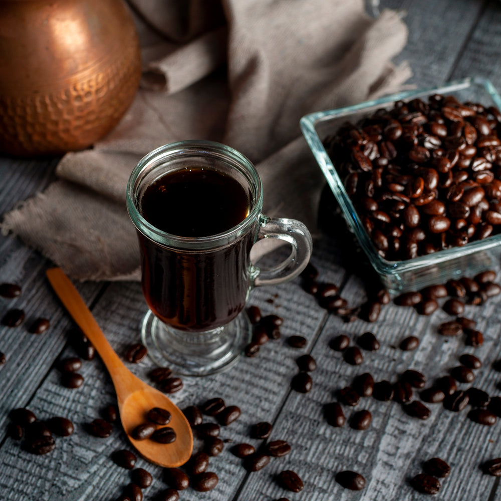 Esto es lo que pasa en tu cuerpo cuando tomas café solo a diario (y es bueno)