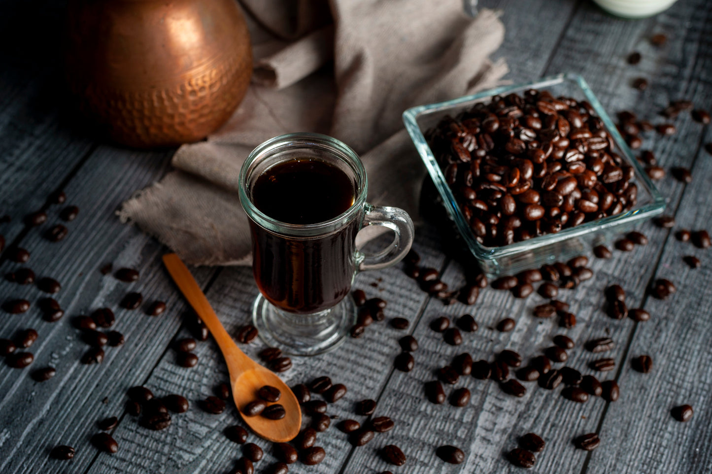 Esto es lo que pasa en tu cuerpo cuando tomas café solo a diario (y es bueno)