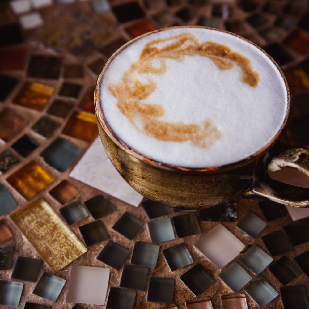 ¿Qué lleva un café capuchino? Descubre su receta y secretos